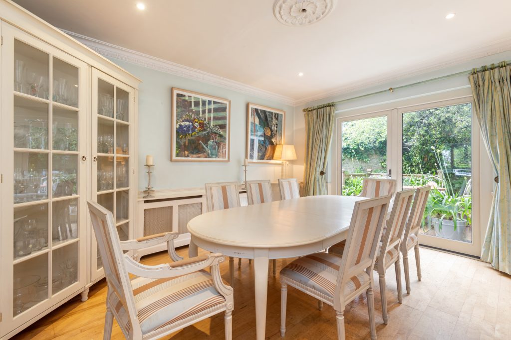 2 Gosworth Court, Castlepark Road, Dalkey, Co. Dublin